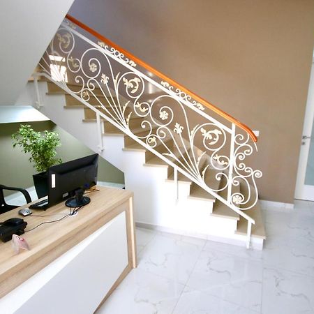 Eljos Hotel Fushe-Kruje Εξωτερικό φωτογραφία