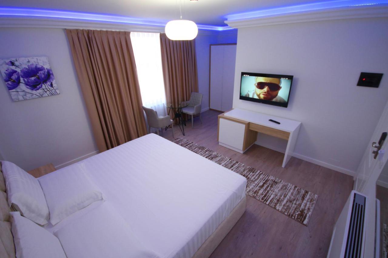 Eljos Hotel Fushe-Kruje Εξωτερικό φωτογραφία