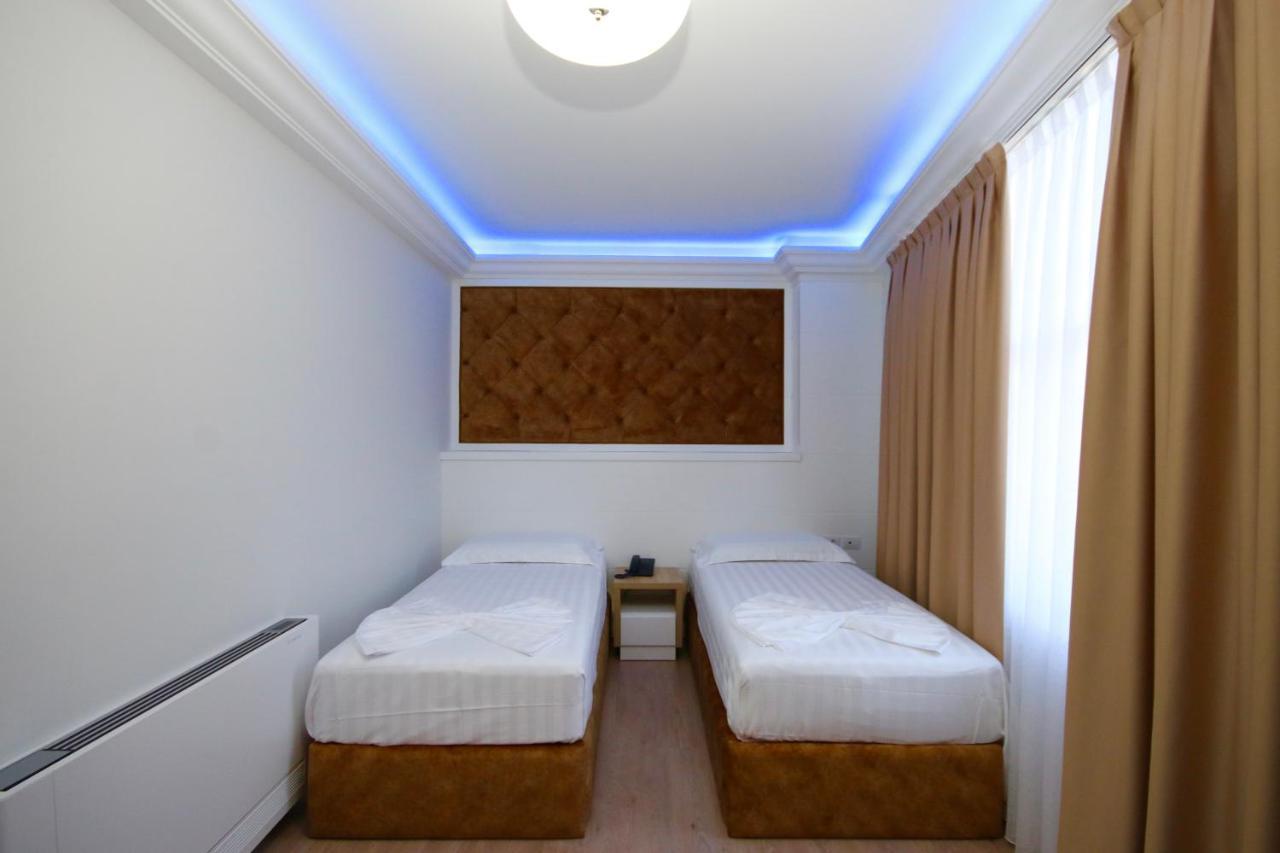 Eljos Hotel Fushe-Kruje Εξωτερικό φωτογραφία
